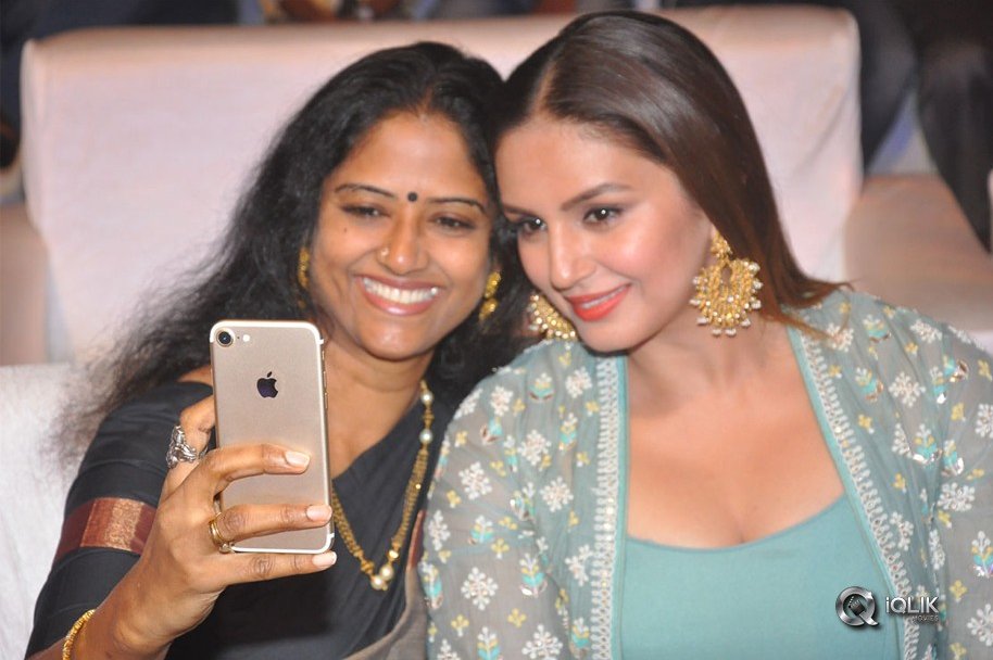 Kaala-Movie-Pressmeet